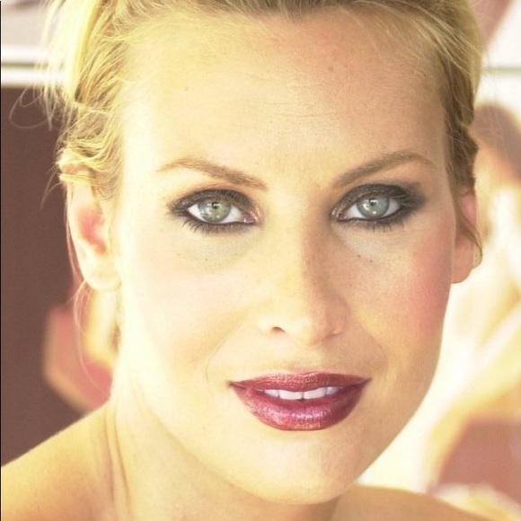 Meet your Posher, Donnett - Picture 3 of 8